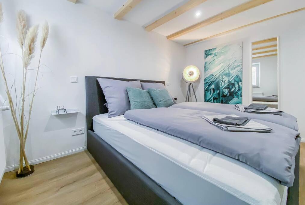 Stylisches Apartment Mit Terrasse In Der Altstadt Von Donauwörth Zewnętrze zdjęcie